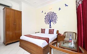 Hotel Paradise Chandigarh